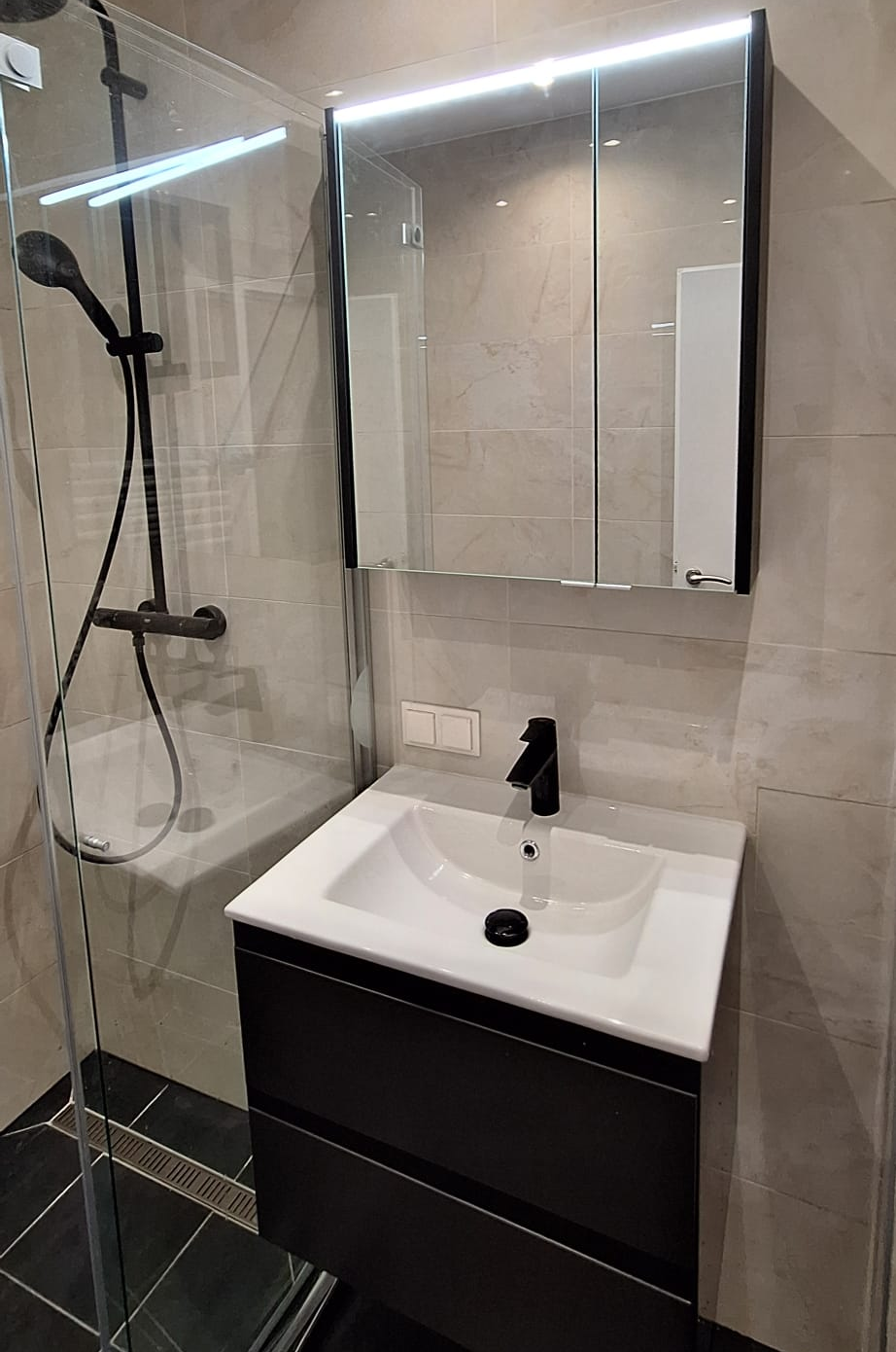 Neue Badarmatur Montage